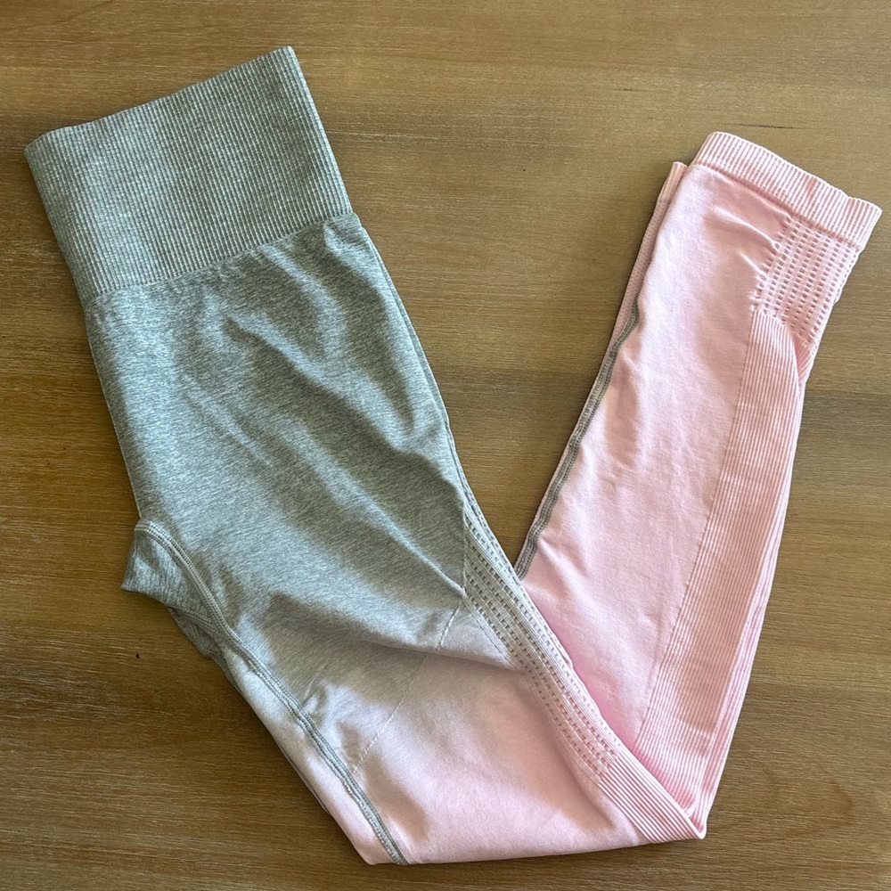 Two-Tone Ombré Seamless Perforated Active Leggings Pink Gray, Sz Medium Sporty